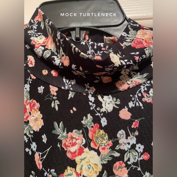 🛍️Floral Crewneck Bodysuit - Picture 5 of 7